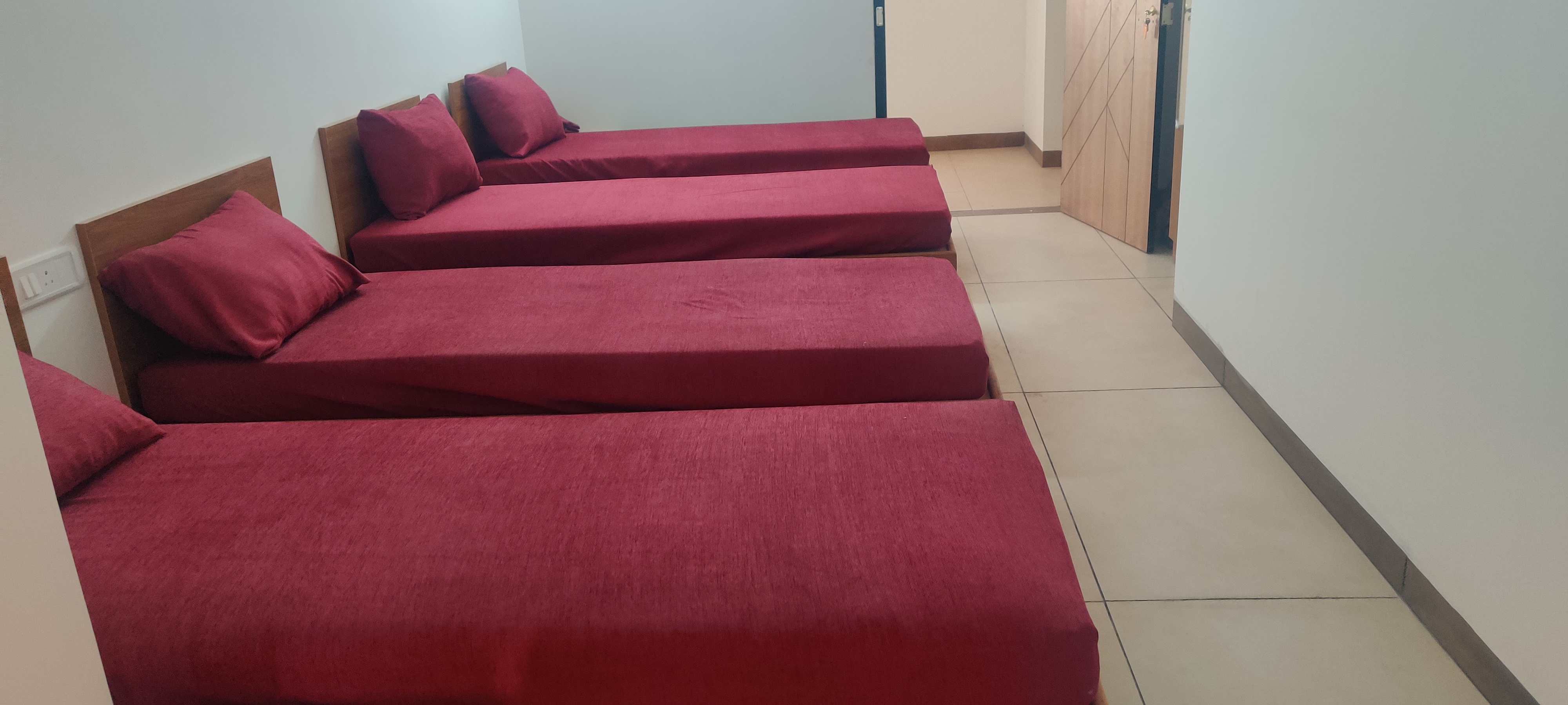 Quadruple Sharing Room